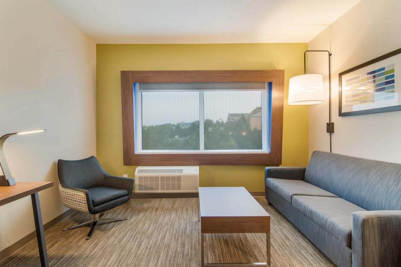 Holiday Inn Express & Suites - Asheboro, An Ihg Hotel Esterno foto